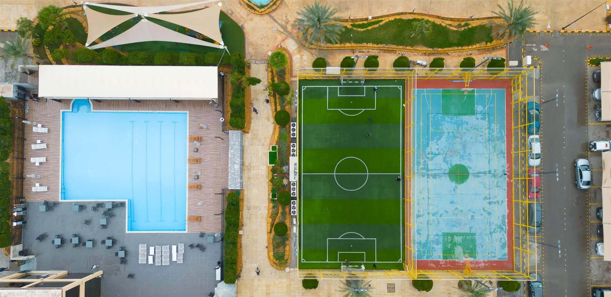 مرافق رياضية جوية
